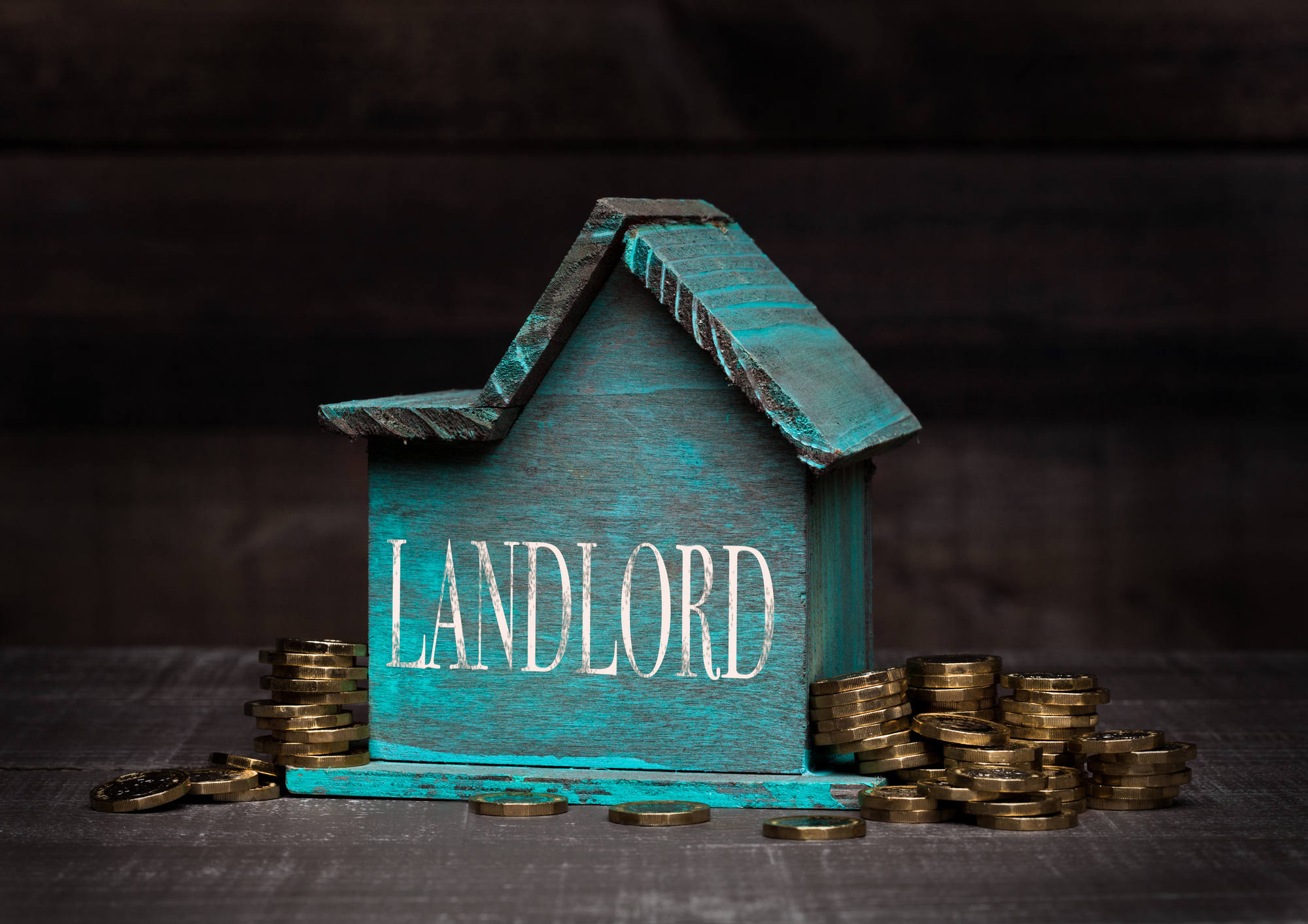 While rental income can be reliable and steady, there are common landlord problems that might make you rethink the job. Learn here.