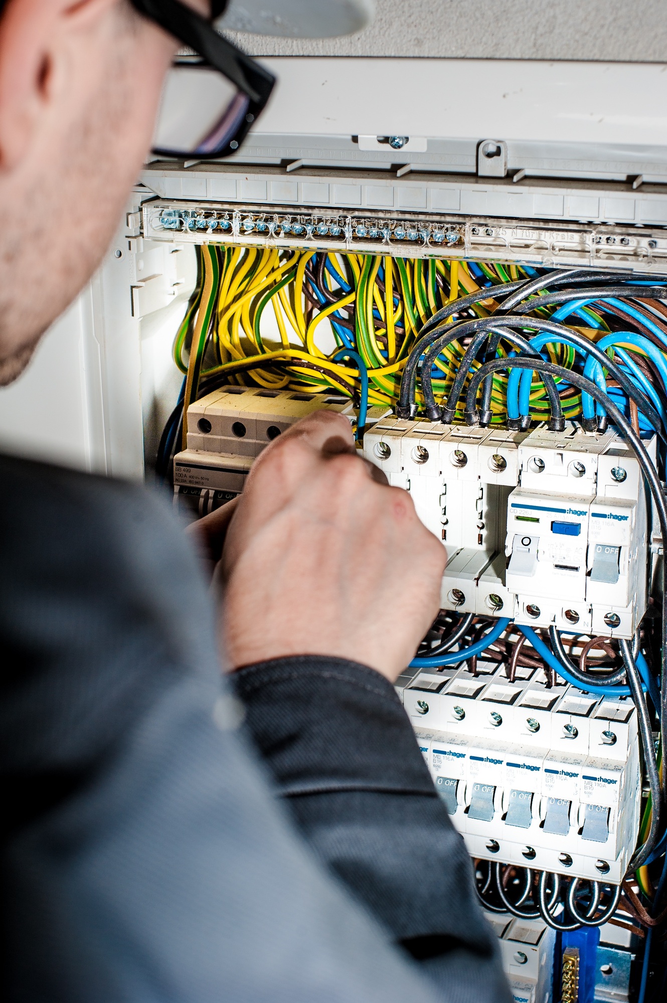 Are you wondering how to know you've found a reliable electrician? Click here for five important questions you should ask before hiring an electrician.