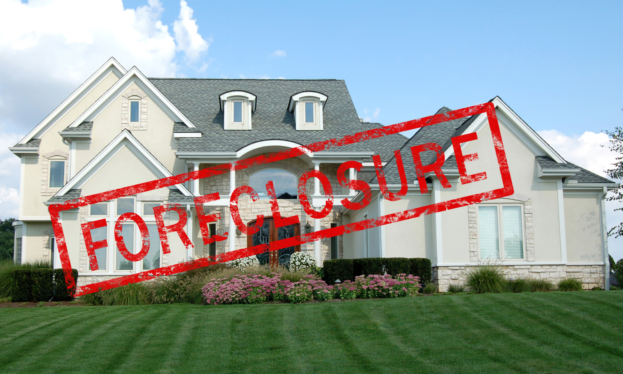 Trustee sale vs foreclosure: How much do you know about the differences between the two? Read on to learn more about the differences between them.