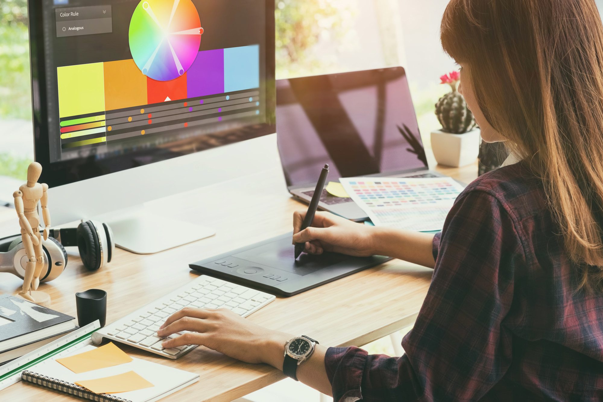With the right graphic design styles, you can convey the mood and message you're aiming for with your brand, business and home. Make your choice from this list.