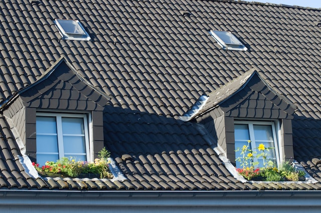 The Benefits of Choosing Discontinued Roof Tiles for Your Property