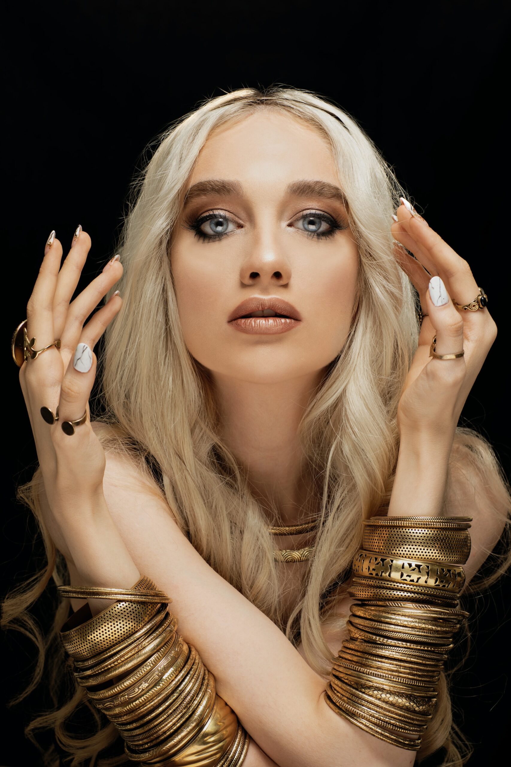 The Ultimate Guide to Choosing the Perfect Bangles for Women