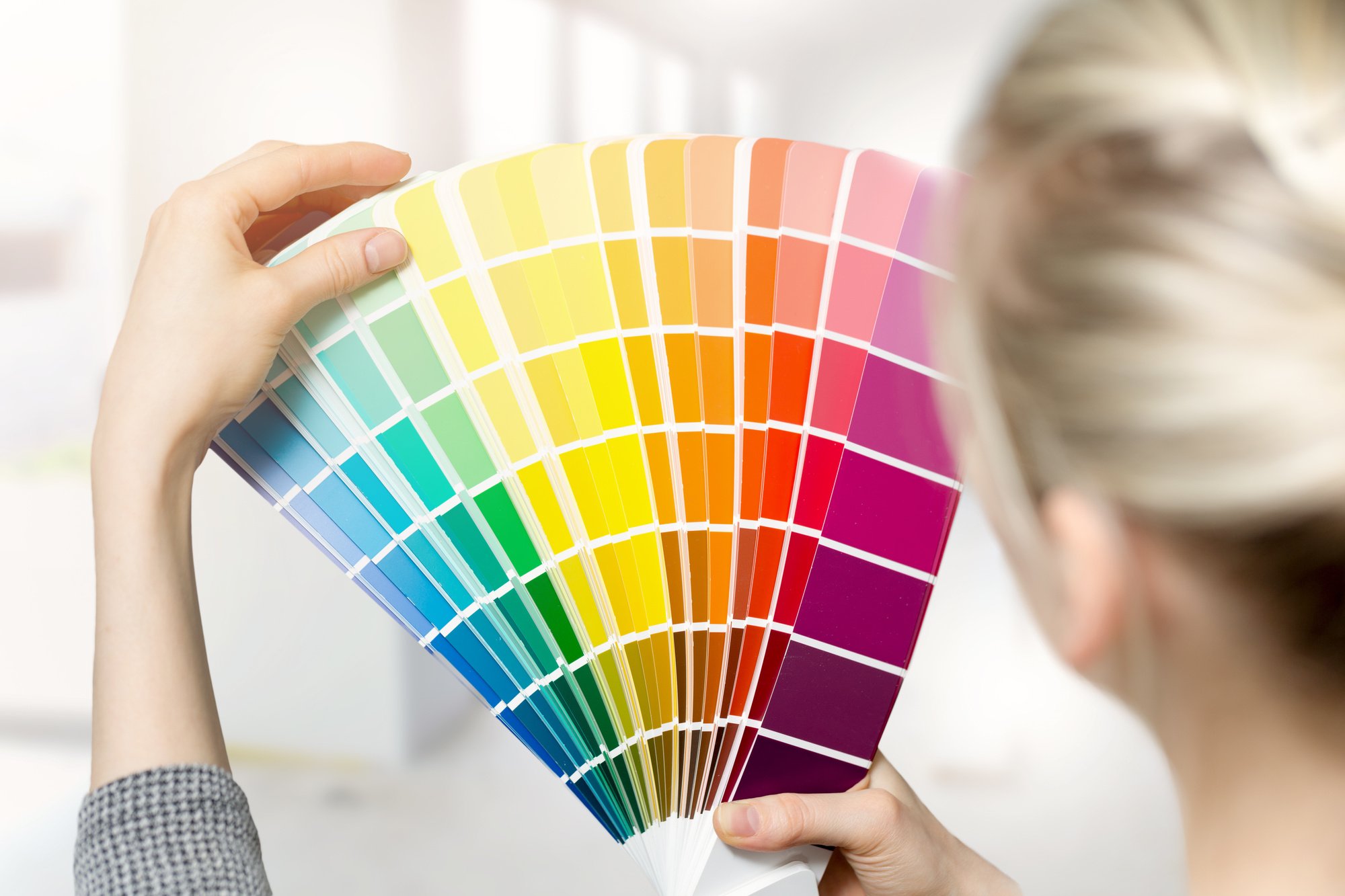 Revitalize commercial properties with these 8 aesthetic color trends. Elevate the visual appeal and create a vibrant atmosphere with the latest color palettes.