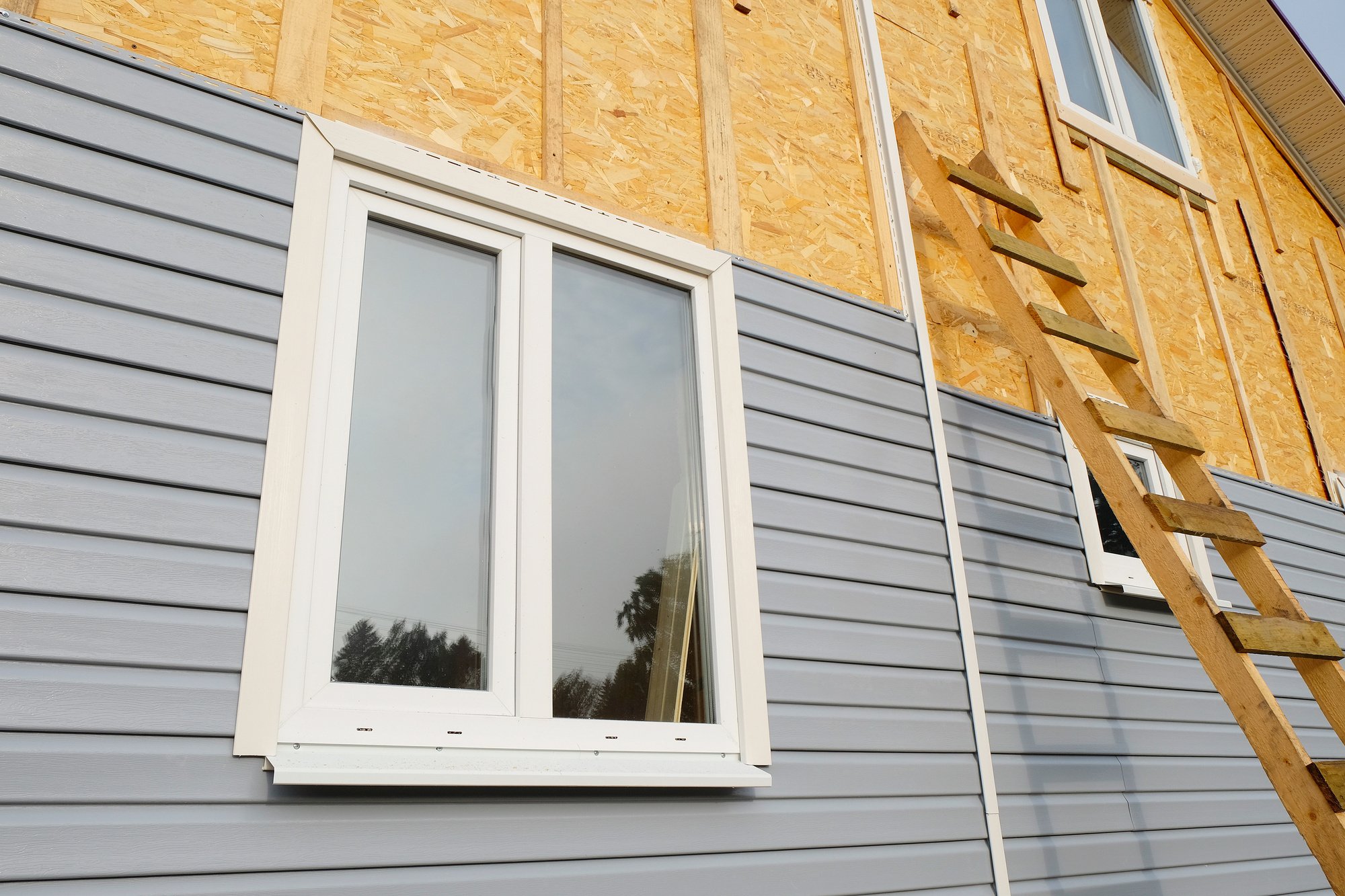 Explore the numerous advantages of insulated vinyl siding for your home, from enhanced energy efficiency to durable and low-maintenance exteriors.