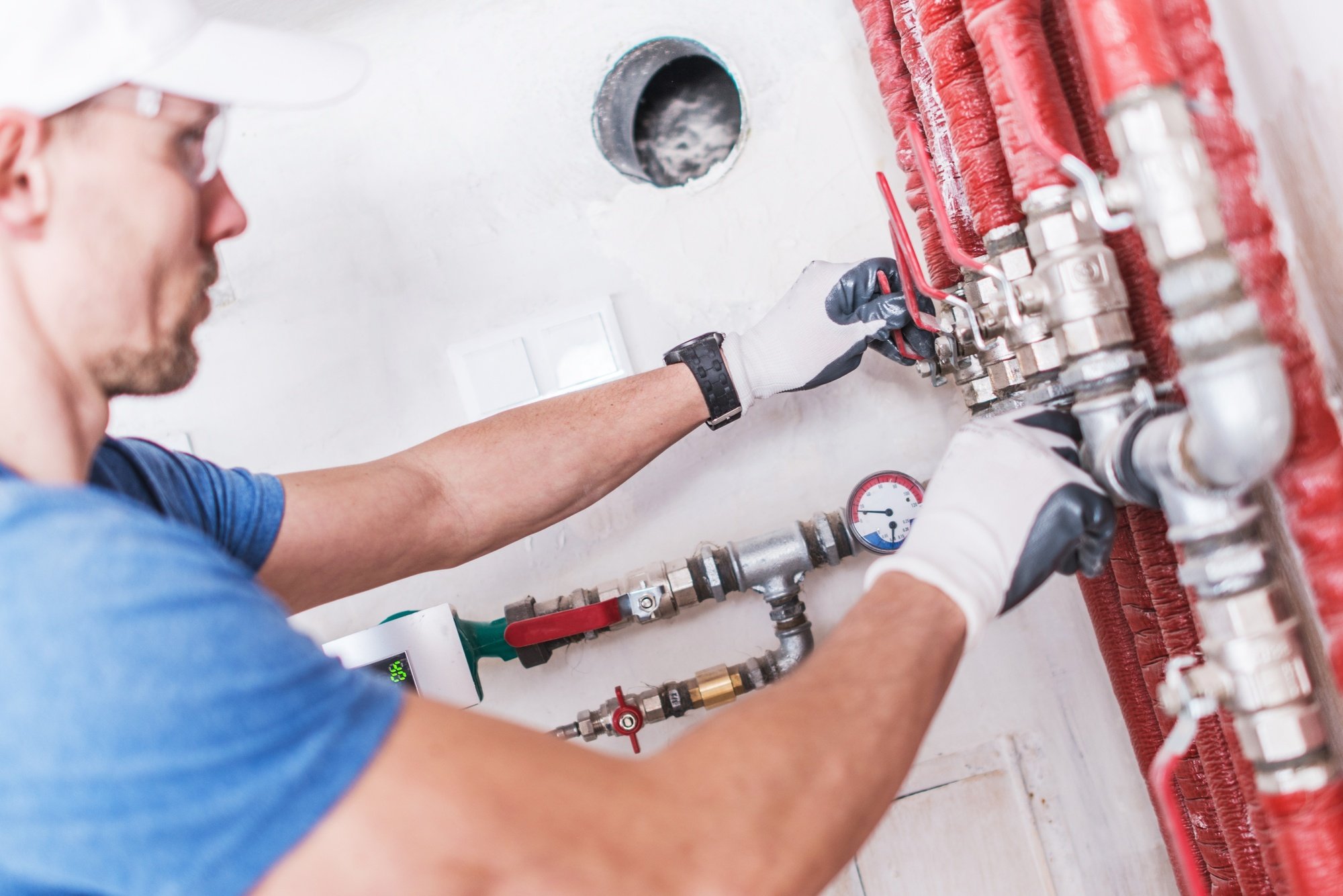 From advanced equipment to modern methods, explore top tools and techniques employed in commercial plumbing repair. Read on!