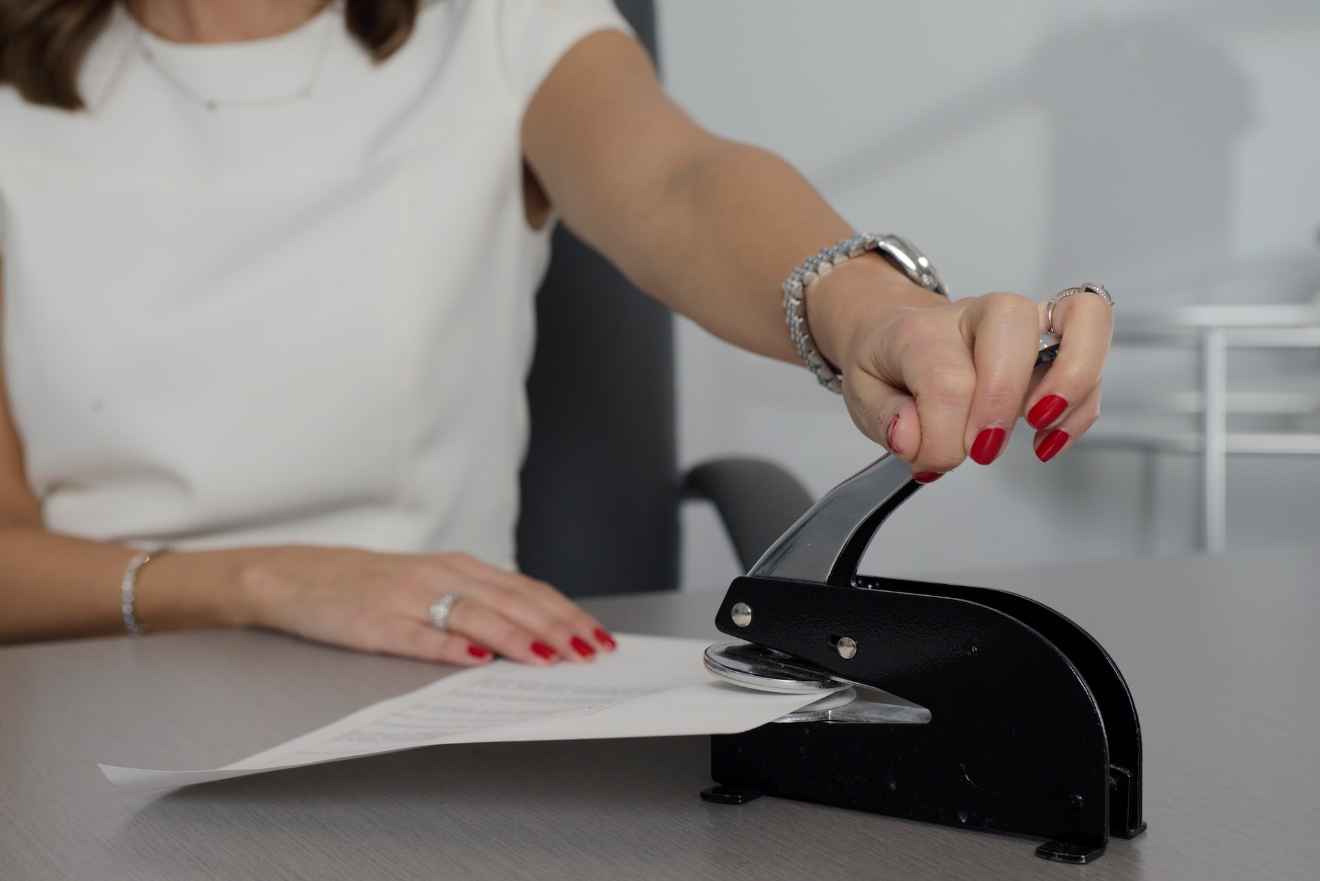Proven Ways to Become a Notary